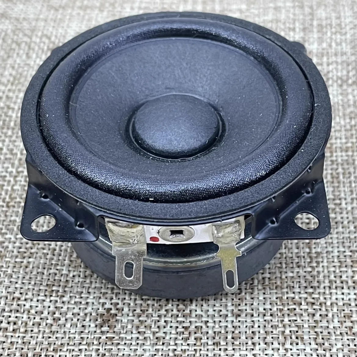 

GHXAMP 2.5" 60mm Cloth Edge Full-Range Driver 8Ohm High-Density Paper Cone for Exceptional Vocal Clarity Detailed Sound 2PCS