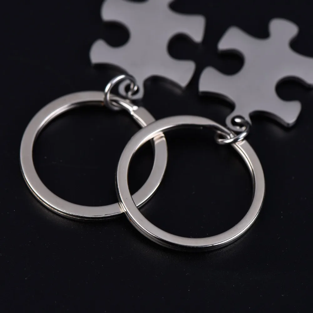 Custom Tainless Steel Puzzle Keychain DIY Metal Couples Letters Name Engraved Keyring for Women Men Valentine's Day Jewelry Gift