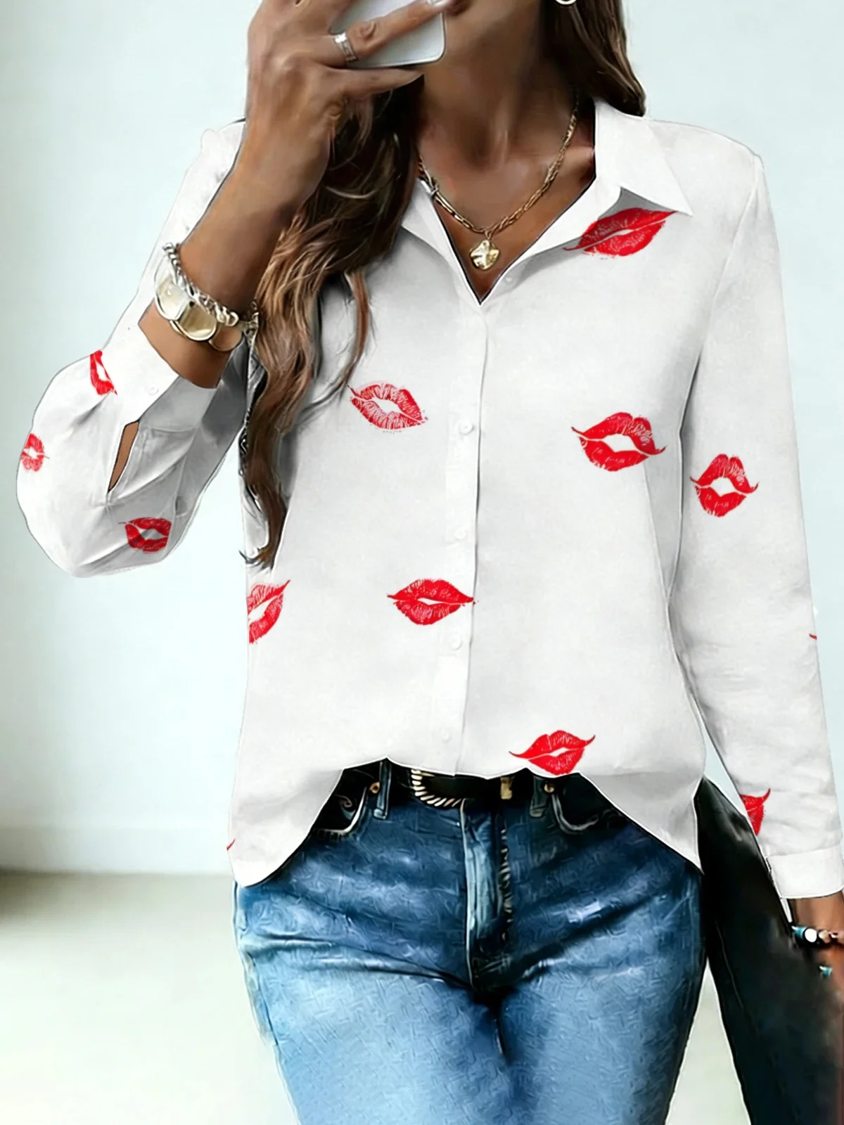 Sexy Dating Red Lip Kiss Women Long Sleeve Shirt Pure White Base Scattered Retro Lipstick Mark Lapel Button Down Valentine Party