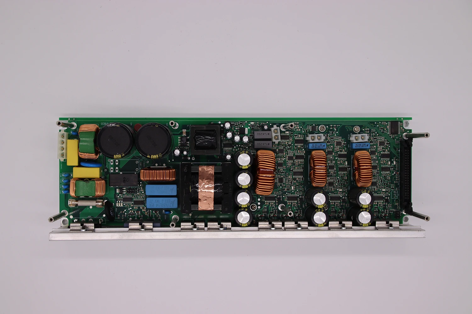 GAP-XPO3B Digital 3 Channel Cl - đánh giá và giá Class D Amplifier