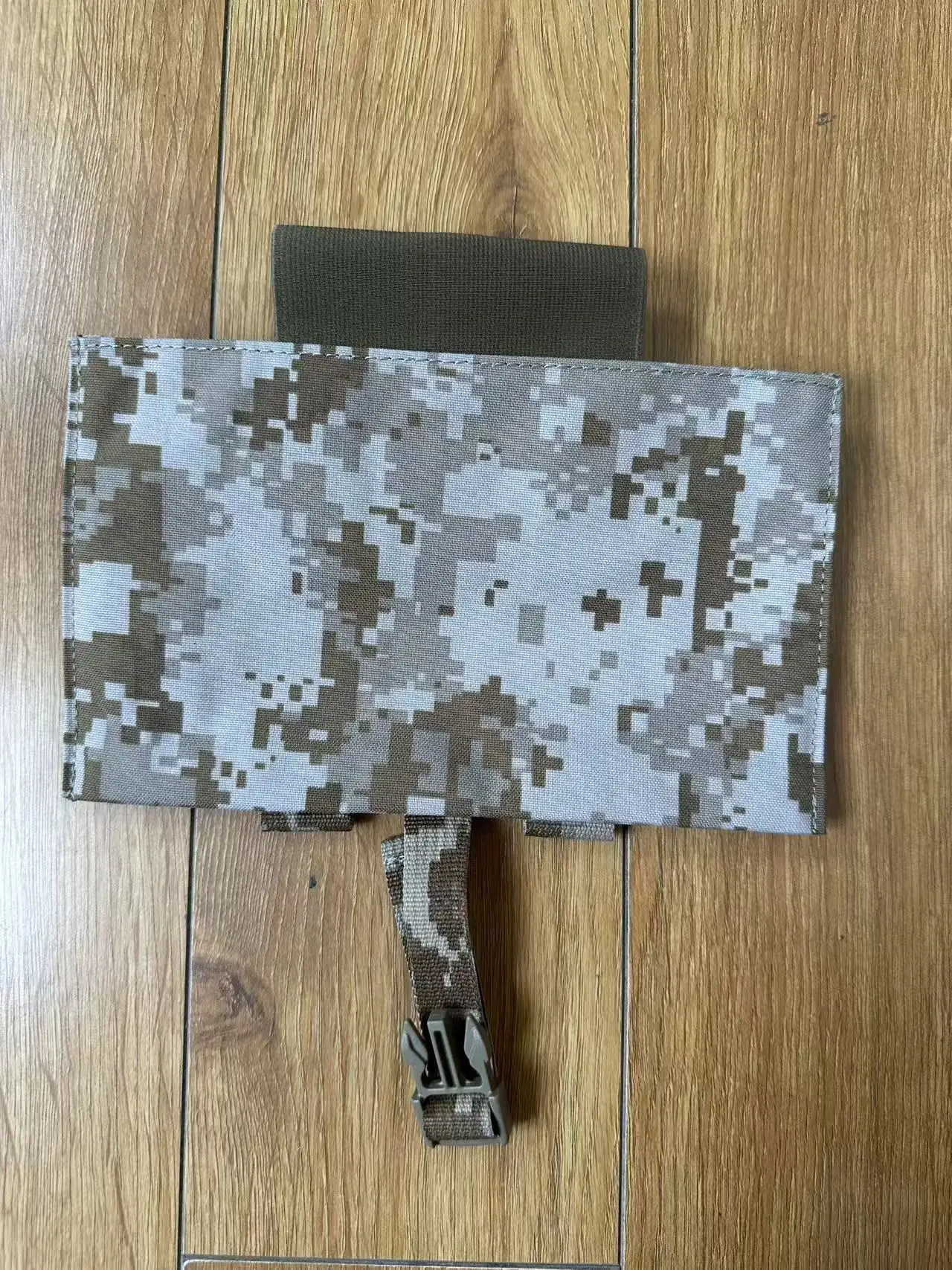 

Медицинская сумка/сумка для мелочей для активного отдыха на открытом воздухе с системой MOLLE, модели 9022R, 9022B