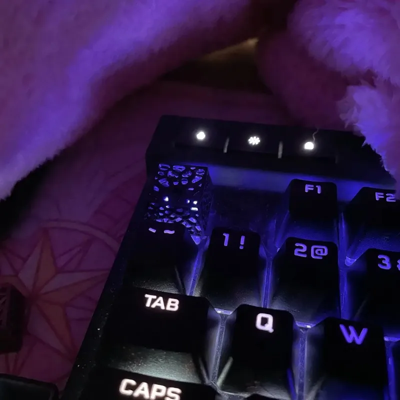 

High Aesthetic Hollow Keycaps Made Of Eco Friendly Materials Universal Fit Perfect