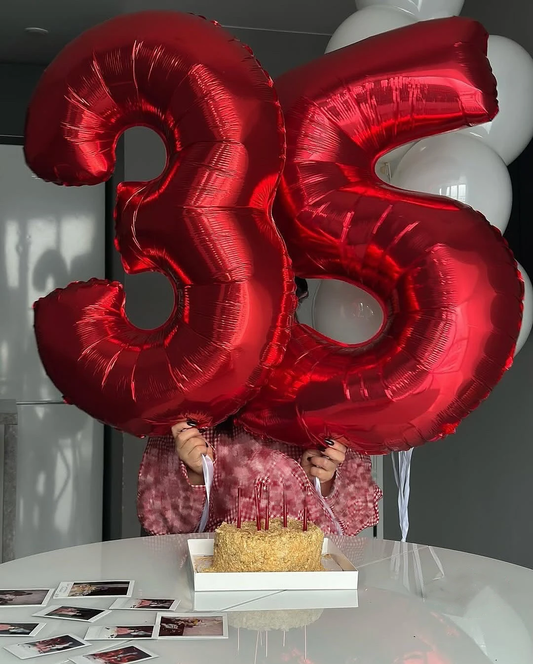 Event & Party Supply Photos - Palloncini grandi con numeri rossi da
