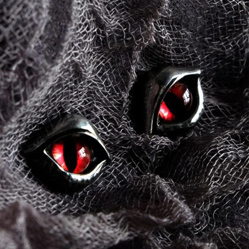 

Personality Punk Style Evil Eyes Red Pupil Stud Earrings for Men Women Cool Earrings Party Biker Jewelry Accessories Gifts