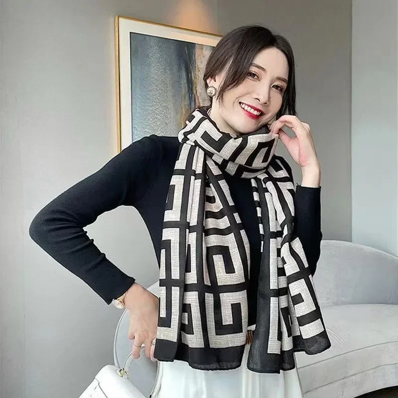 2024 broadcast of Korean printed cotton and linen scarves for warmth in spring summer autumn and winter long scarf and shawl 샤프