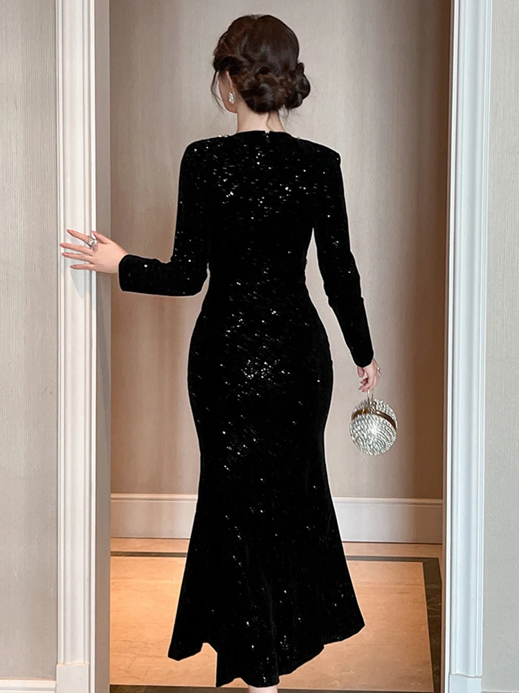 ชุดราตรีผู้หญิงสีดำ คอทรงโอ ทรงเข้ารูป ปลายหางปลา ยาว หรูหรา สง่างาม แฟชั่นสำหรับงานปาร์ตี้ งานพรอม ชุดเดรสออกงาน