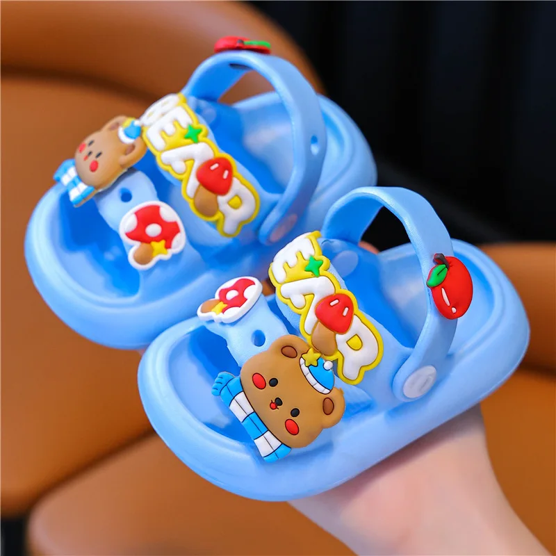 Children\'s Sandals and Slippers for Girls in Summer Cartoon Cute Shower Wearing EVA Kids Shoes Boys