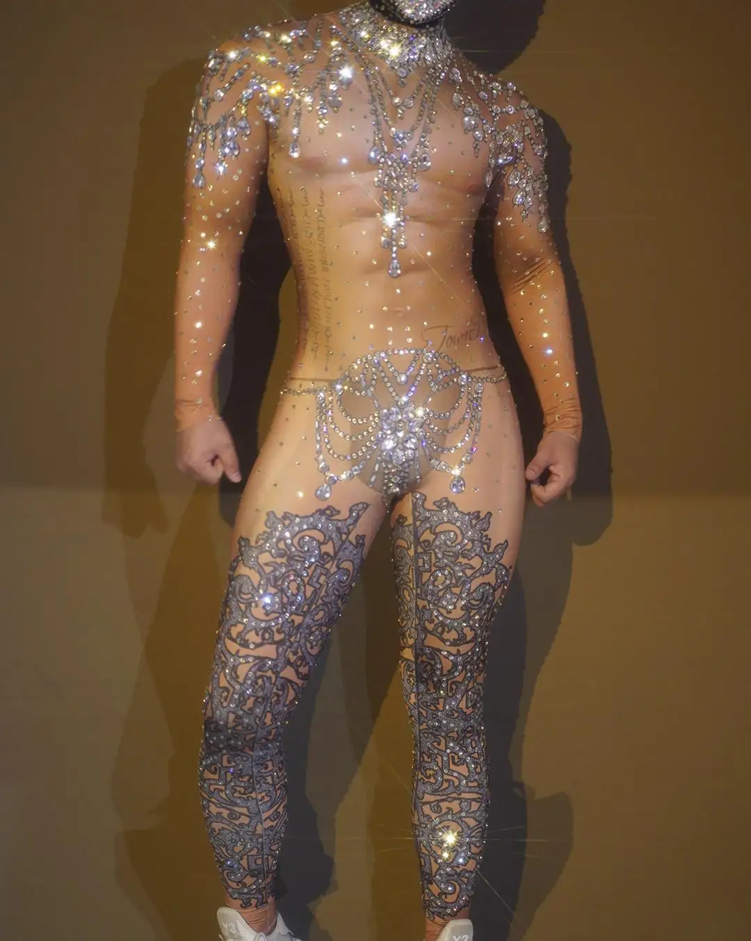 

Sexy Sparkly Rhinestone DJ Jumpsuit for Men Elastic Leotard Headgear Nightclub Outfit Performance Dance Costume Show Stage Wear