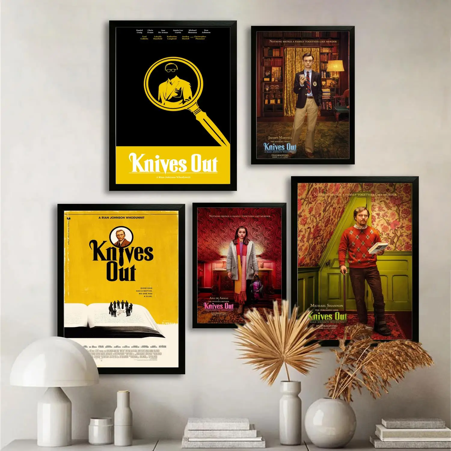 

knives out Movie Canvas Art Poster and Wall Art, Picture Print, Modern Family, Bedroom Decor, Posters,Decorative painting