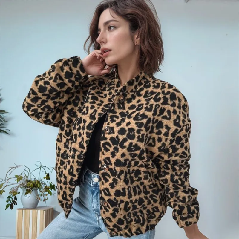 

2025 Women's Retro Y2K Hottie Leopard Print Jacket Loose Casual Style with Stylish Details Forward Outerwear Tops Daily Jackets