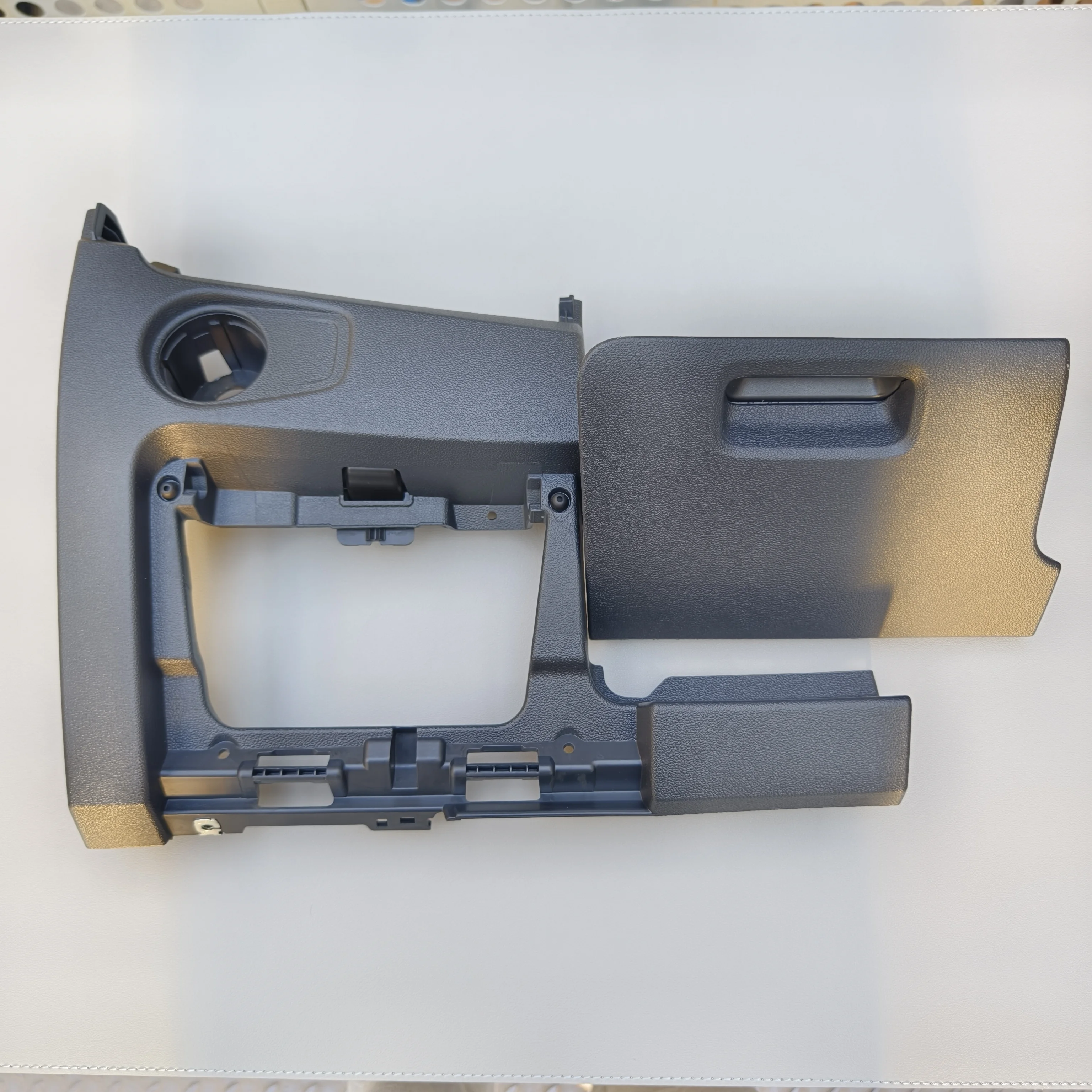

New Passat Dashboard Left Glove Box, Left Glove Box Glove Box