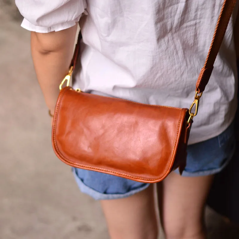 AETOO  Vintage leather personality first layer cowhide girls shoulder bag Handmade zipper simple commuter casual outdoor crossbo