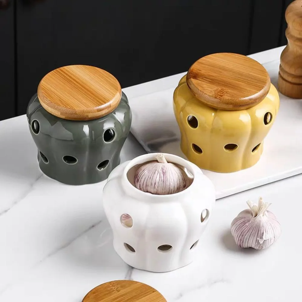 

Ceramic Kitchen Storage Jar Food Storage Pumpkin Shape Ventilation Storage Tank Ventilation Garlic Ginger Storage