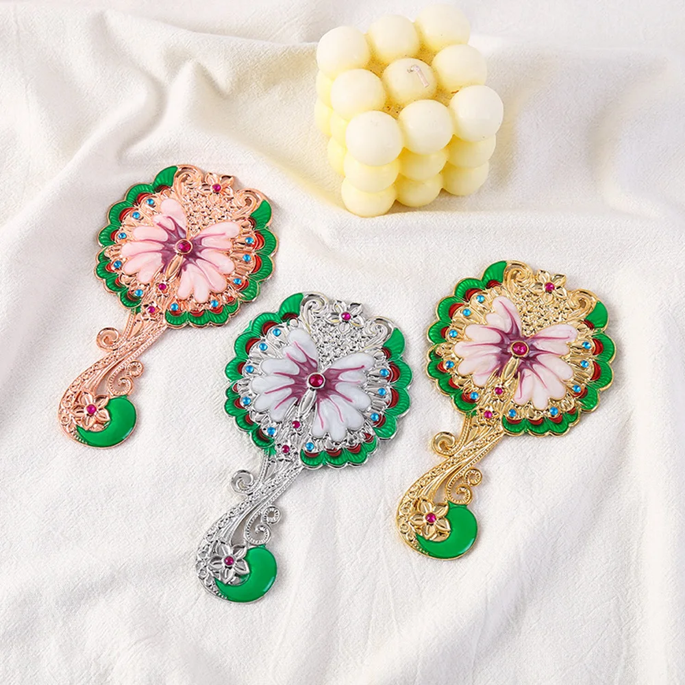 2Pcs/Set Peacock Design Vanity Mirror and Comb Set Round Shape Embossed Metal Handheld (rhinetone Color Random)