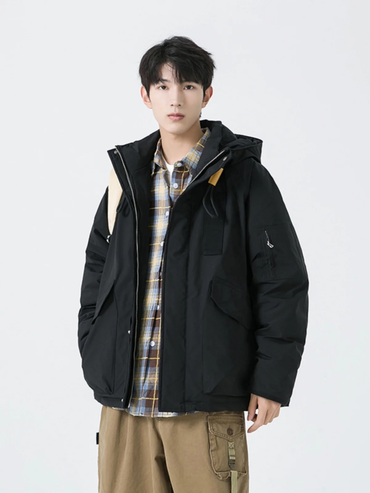 

Winter Thickened Men's down Jacket Military Green Workwear Casual Style Duck Feather Warm Outerwear for Couples Outdoor Travel