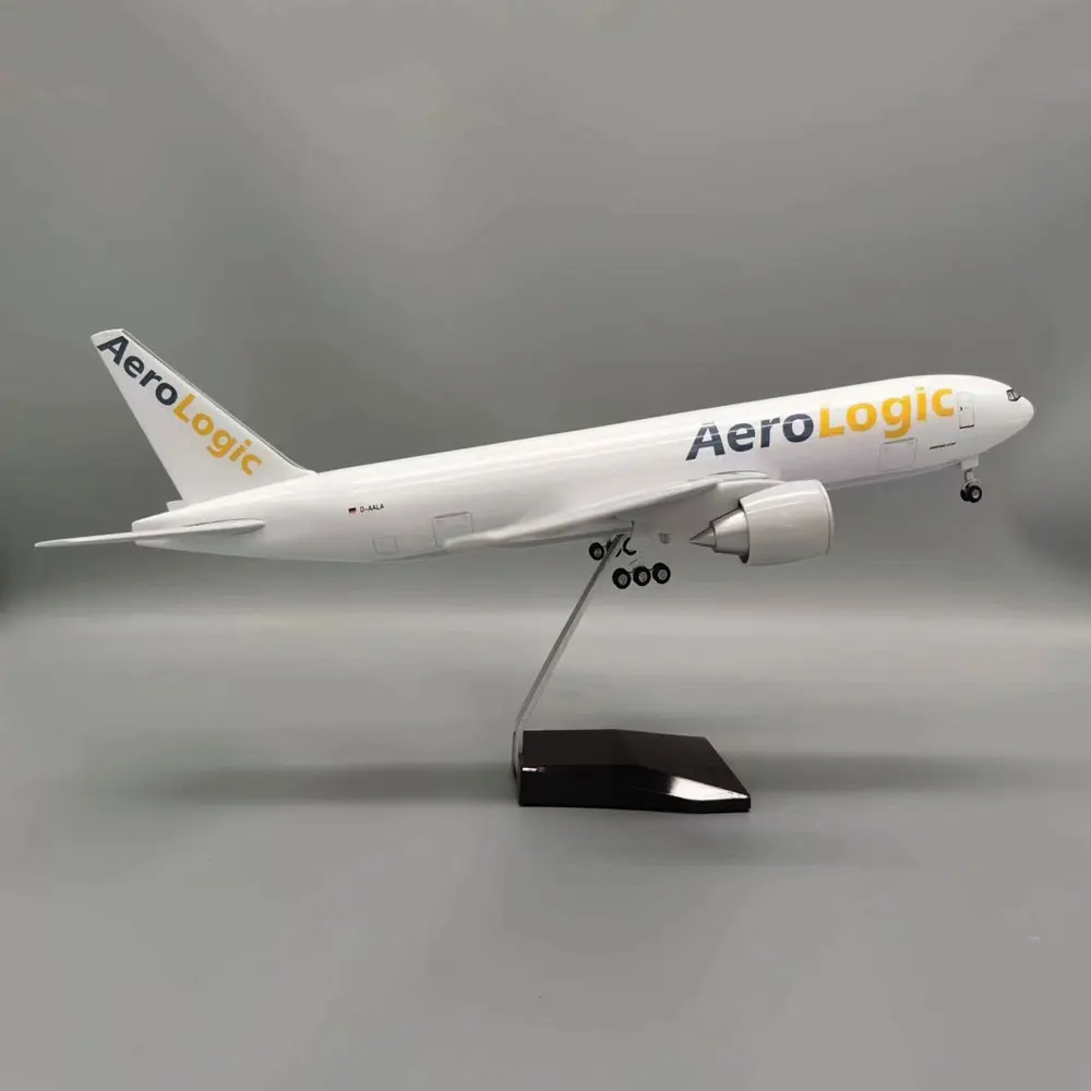 

47cm Resin Scale Plane B777-200 Aerologic Cargo Aircraft Diecast Airplane Toy Models With Landing Gear Children Souvenir Display