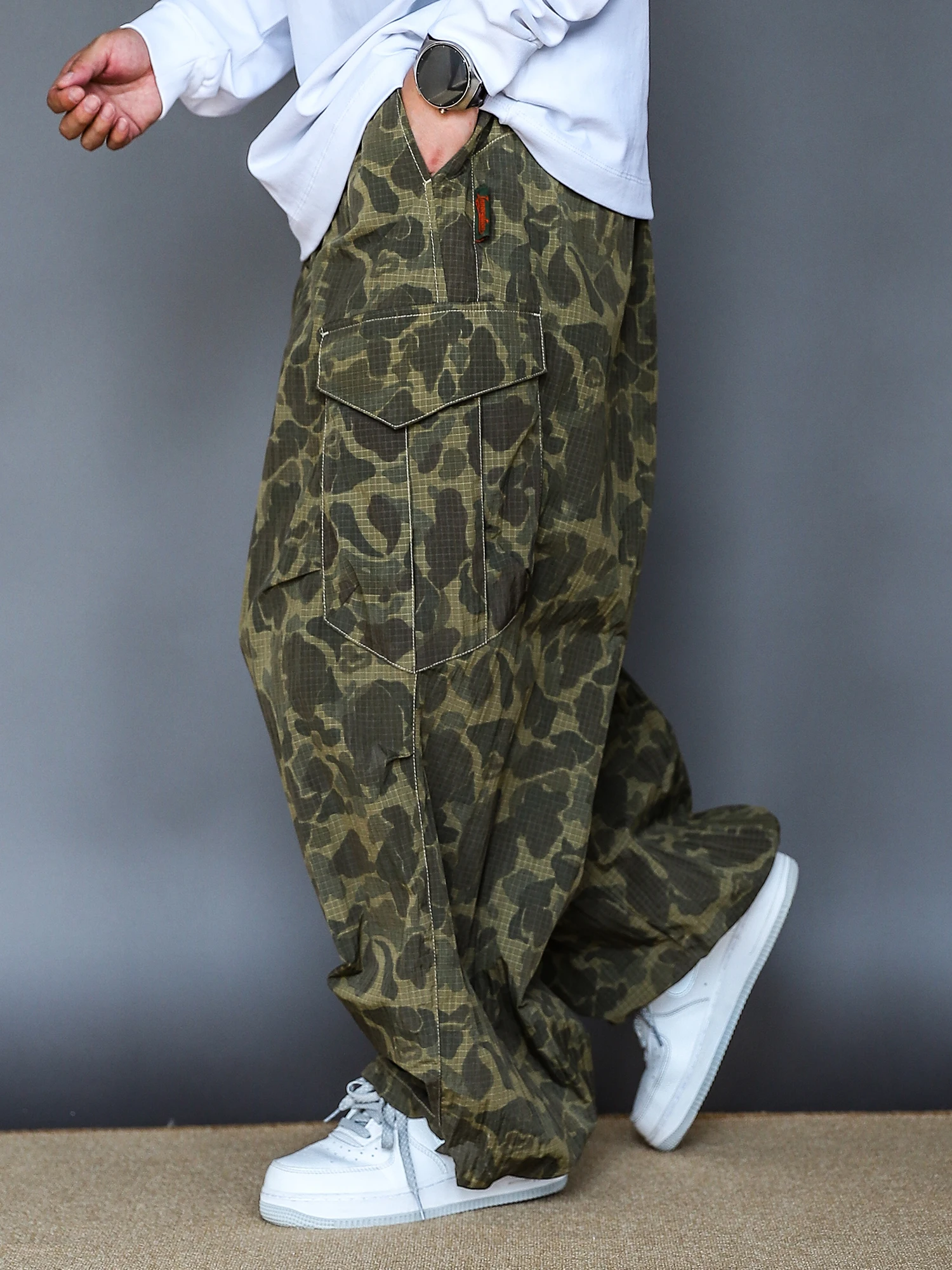 

Мужские камуфляжные брюки нового фасона для весны и осени, свободные повседневные брюки-карго для активного отдыха, прямые, с защитой от воды, ветра и грязи