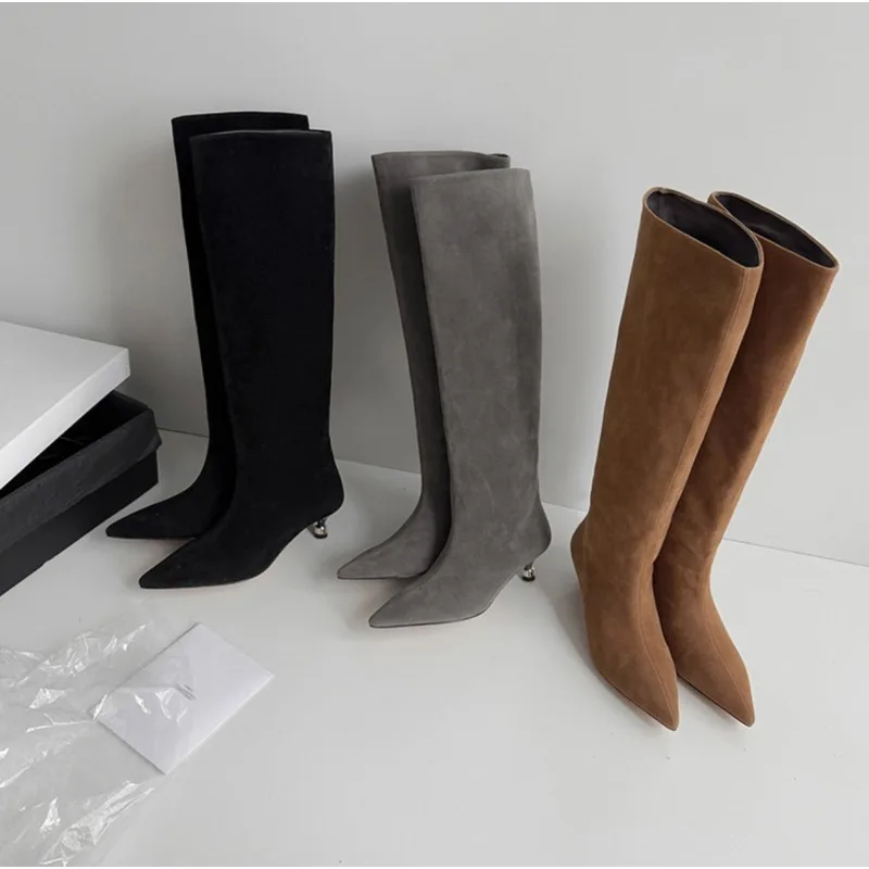 2026 Trend Designer Vintage Thin Low Heel Shoes Modern Botas Autumn Winter Pointed Toe Knee Length Boots Shoes Woman