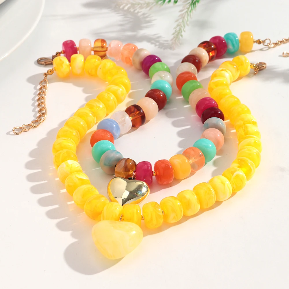 Boho Bunte Acryl Flache Runde Perlen Herz-Anhänger Halskette Geometrische Liebesherz Perlen-Choker Trendiger Schmuck Geschenke – Detail 5