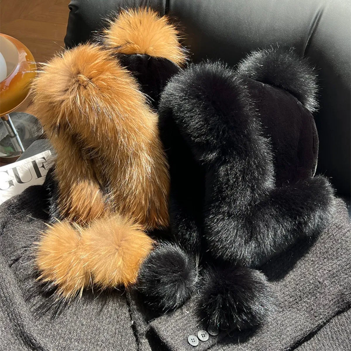 

Real Fox fur hat Whith ear flap Winter Thick Warm Women Cap Cute Pom-Pom Fashion Bomber Caps Natural Plush Fur Ski Snow Hat