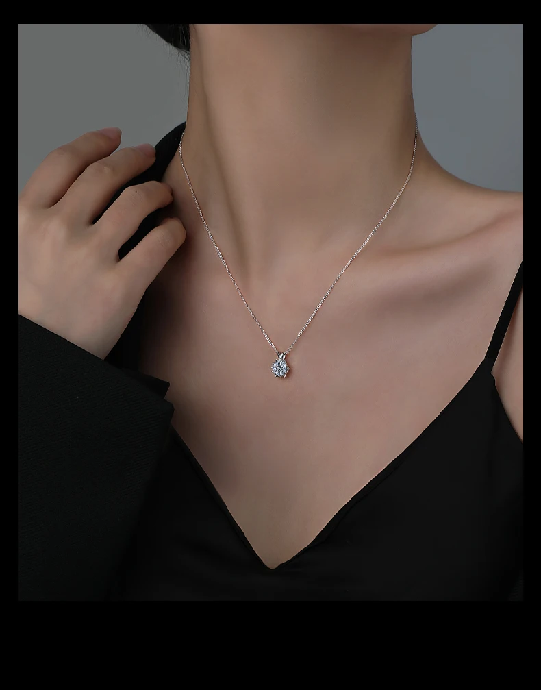

2025 New Snowflake Pendant Necklace with Starry Moissanite in Sterling Silver, Unique Valentine's Day Gift for Her