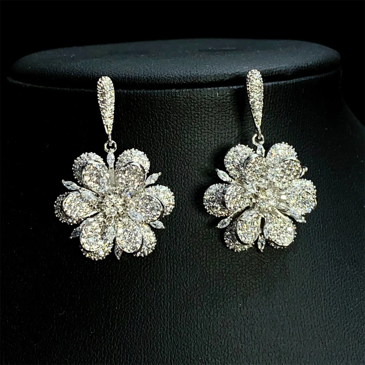 

Light Luxury Stunning Everyday Women Pretty Flower Shaped Earrings Jewellery Set Women's Dress Dating Holiday Wedding Prom E272