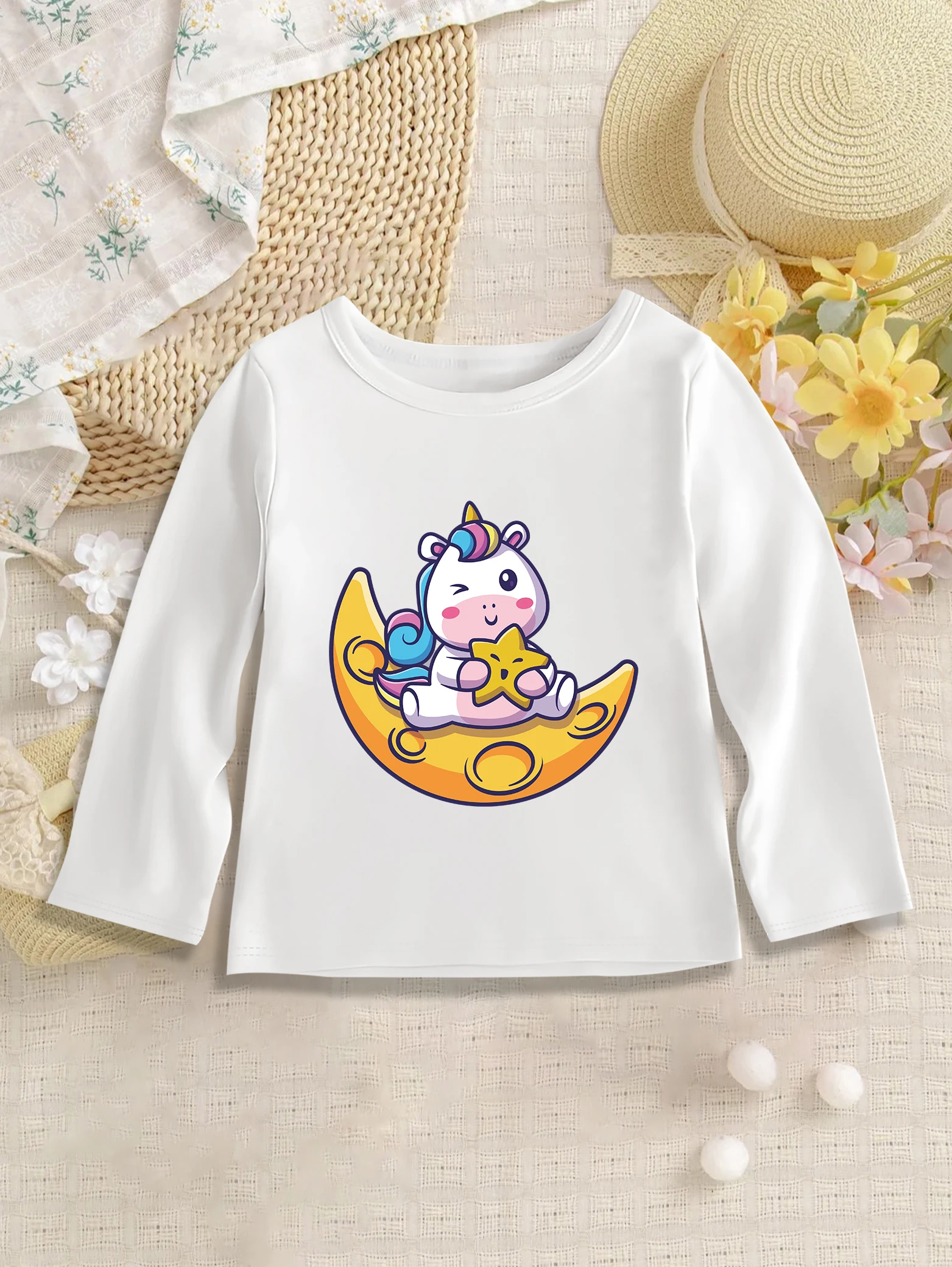 1 pieces: Fall Girls Lovely BaseShirt, Kawaii Unicorn with Star on Moon Cartoon Pattern