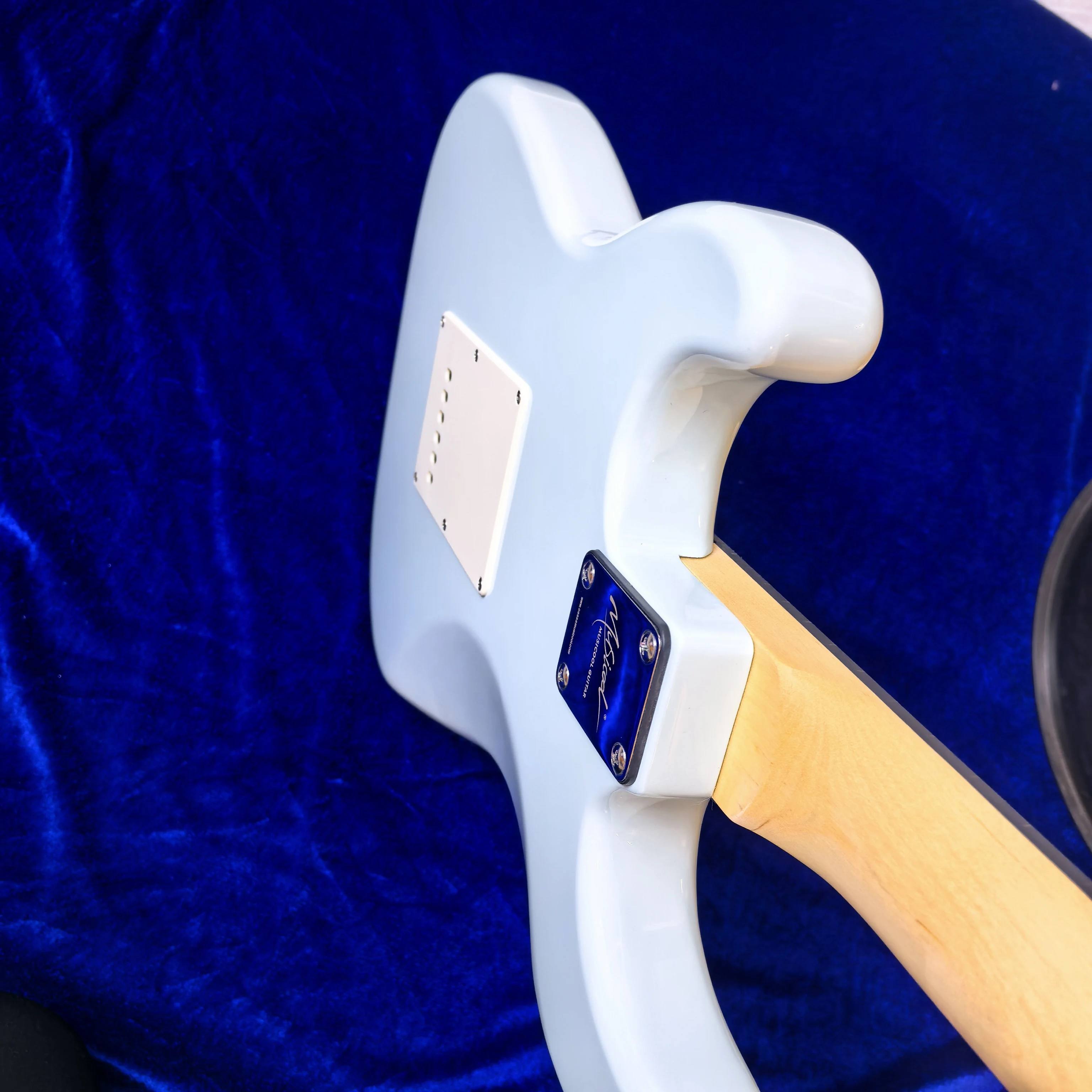 Customizable Color Classic 22-Tone 6-String Electric Guitar Wholesale Factory Direct Sale Ships upon Order