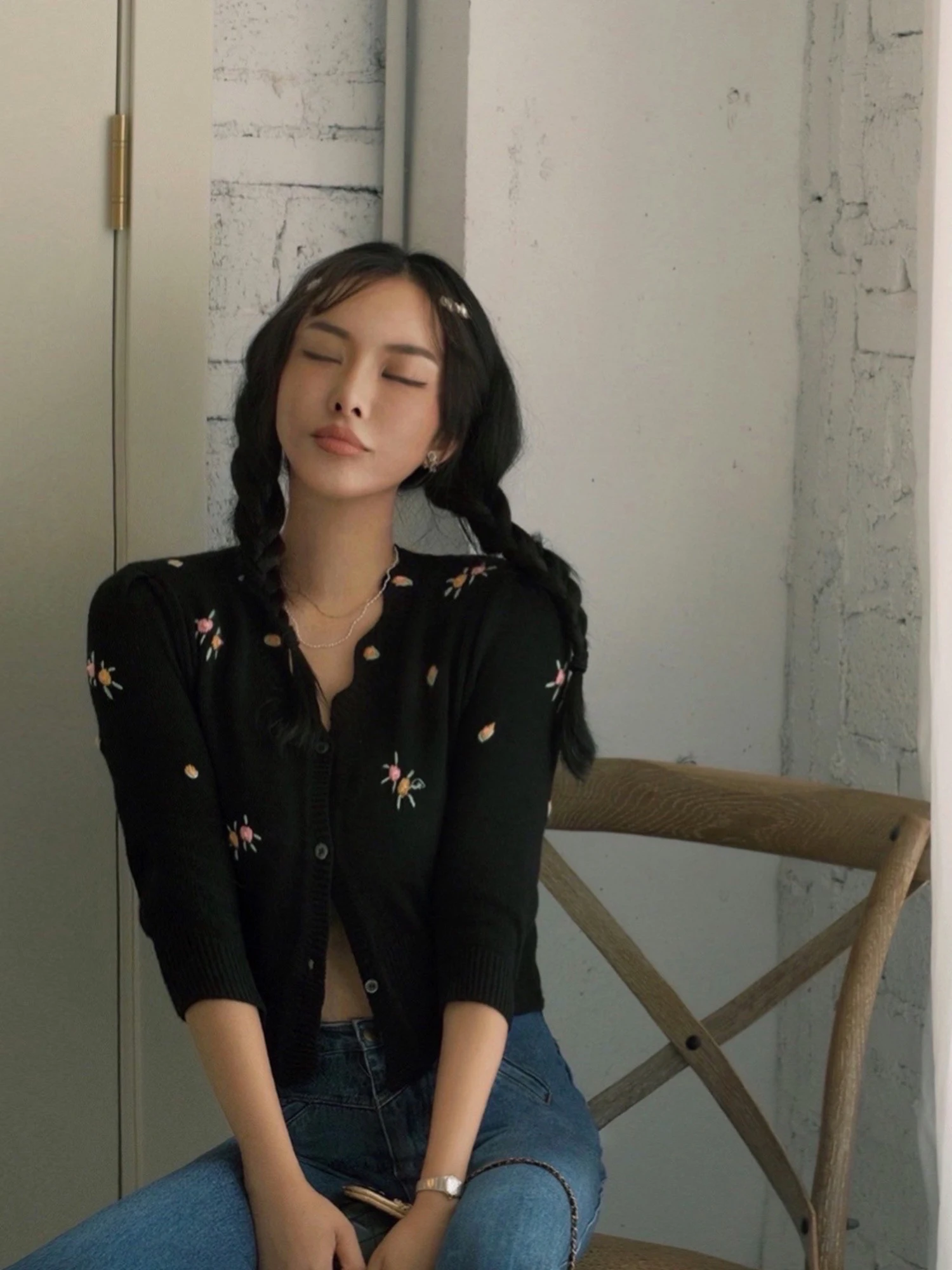 

BetChow South France Pink Rose Embroidery Hollow out Wave Collar Camere Open Cardigan Slim Fit Long Sve V-ne Knitwear