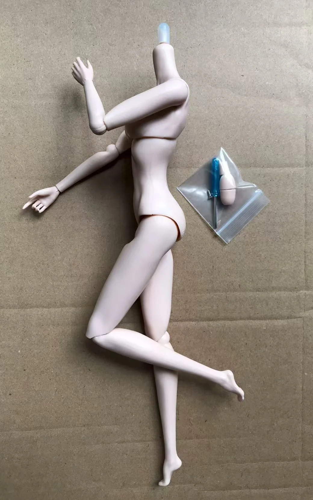 MENGF 12 articulations corps de poupée mobile 1/6 poupée féminine Super modèle corps figurines petite amie noël nouvel an cadeau jouets