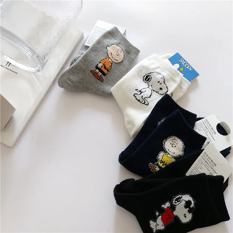 Snoopy Cartoon Cotton Socks Men Sports Breathable Socks Long Tube Cotton Socks Skateboard Casual Men Women Couples Fashion Sock