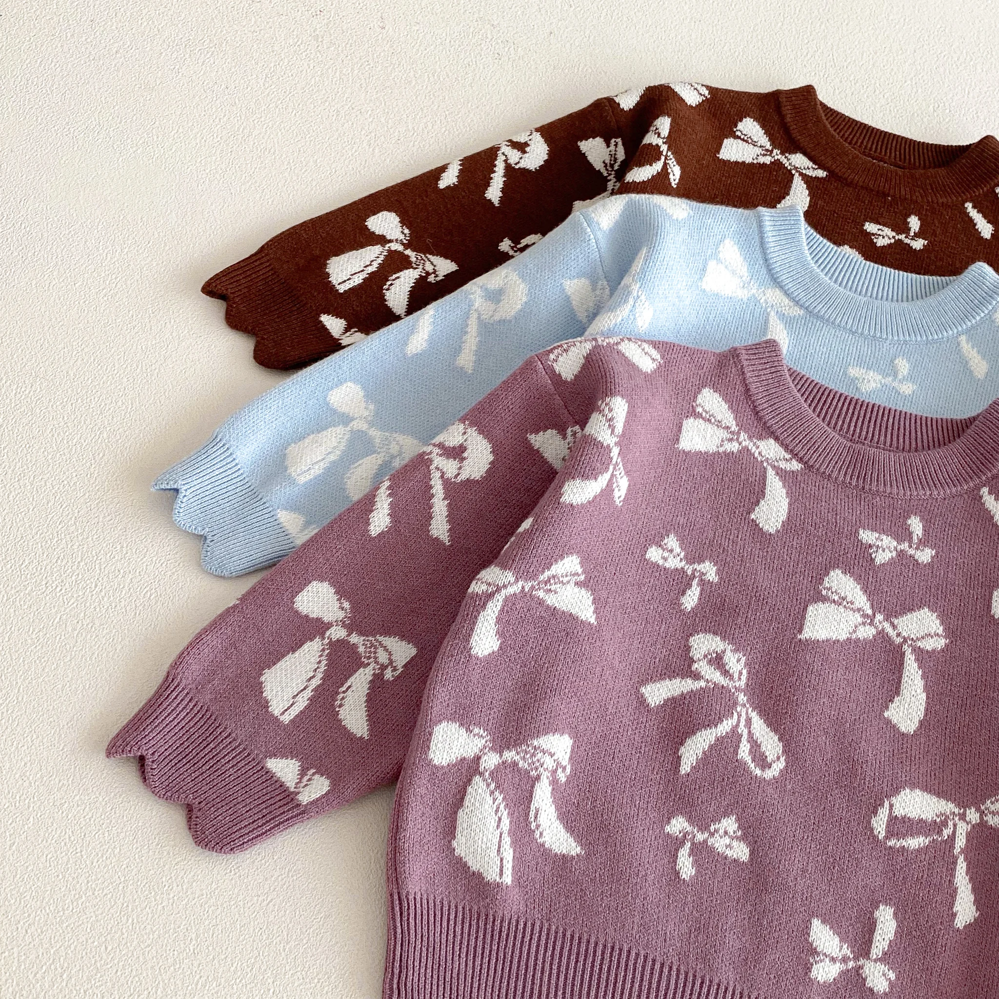 Koreanischer Stil 2026 Frühling und Herbst Mädchen Strickpullover-Set mit Schleifenhose, Zweiteiliges Outfit für Babymädchen – Detail 6