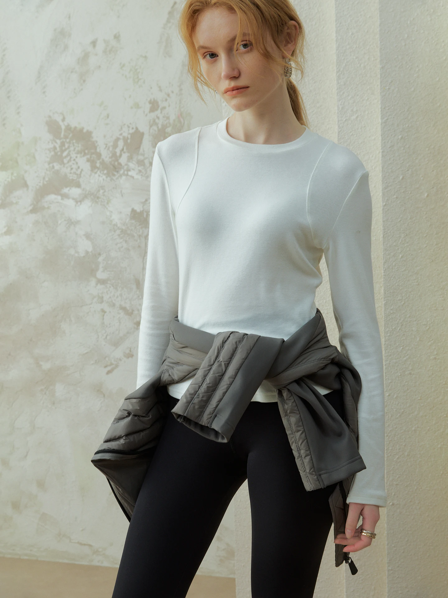 

Женская облегающая футболка с длинным рукавом и круглым вырезом, базовый слой, осенне-зимняя, из смесового хлопка, с простым дизайном и вставками