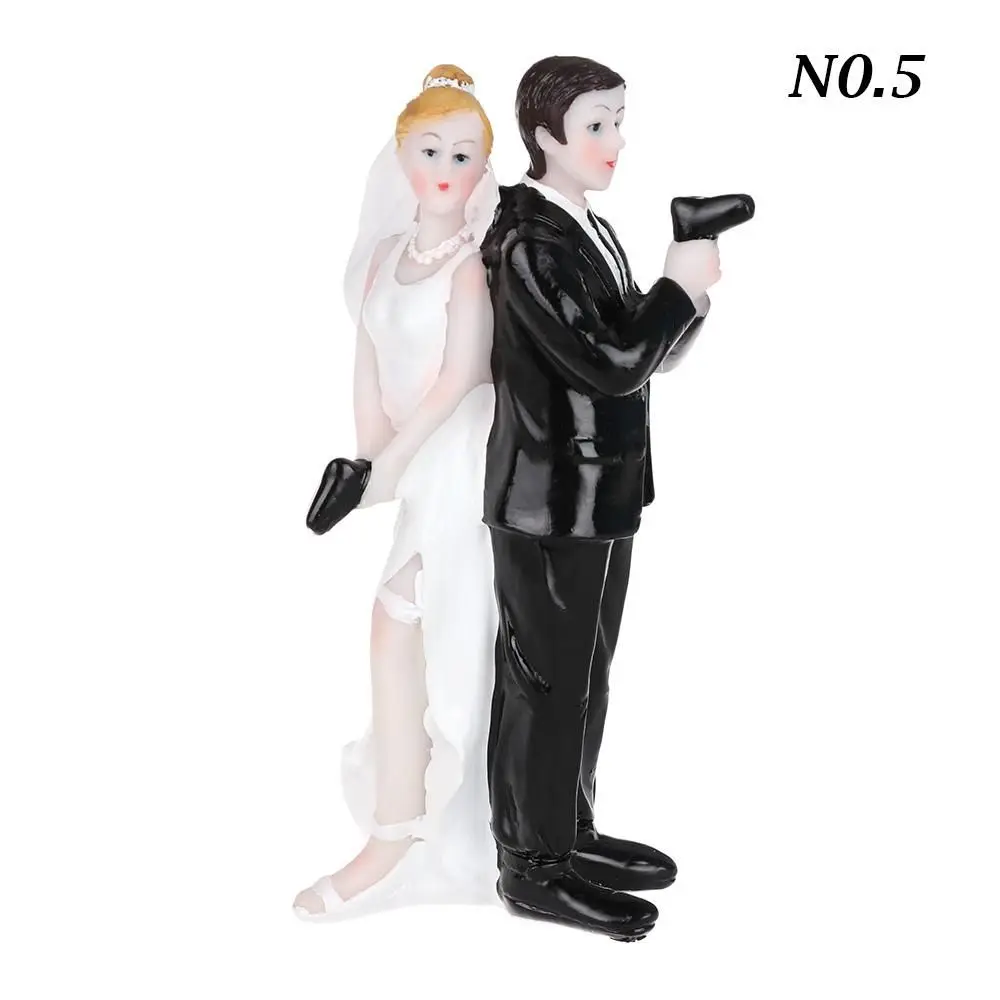 

Romantic Elegant Figurine Gift Birthday Anniversary Party Supplies Cake Topper Couple Synthetic Resin Bride&Groom