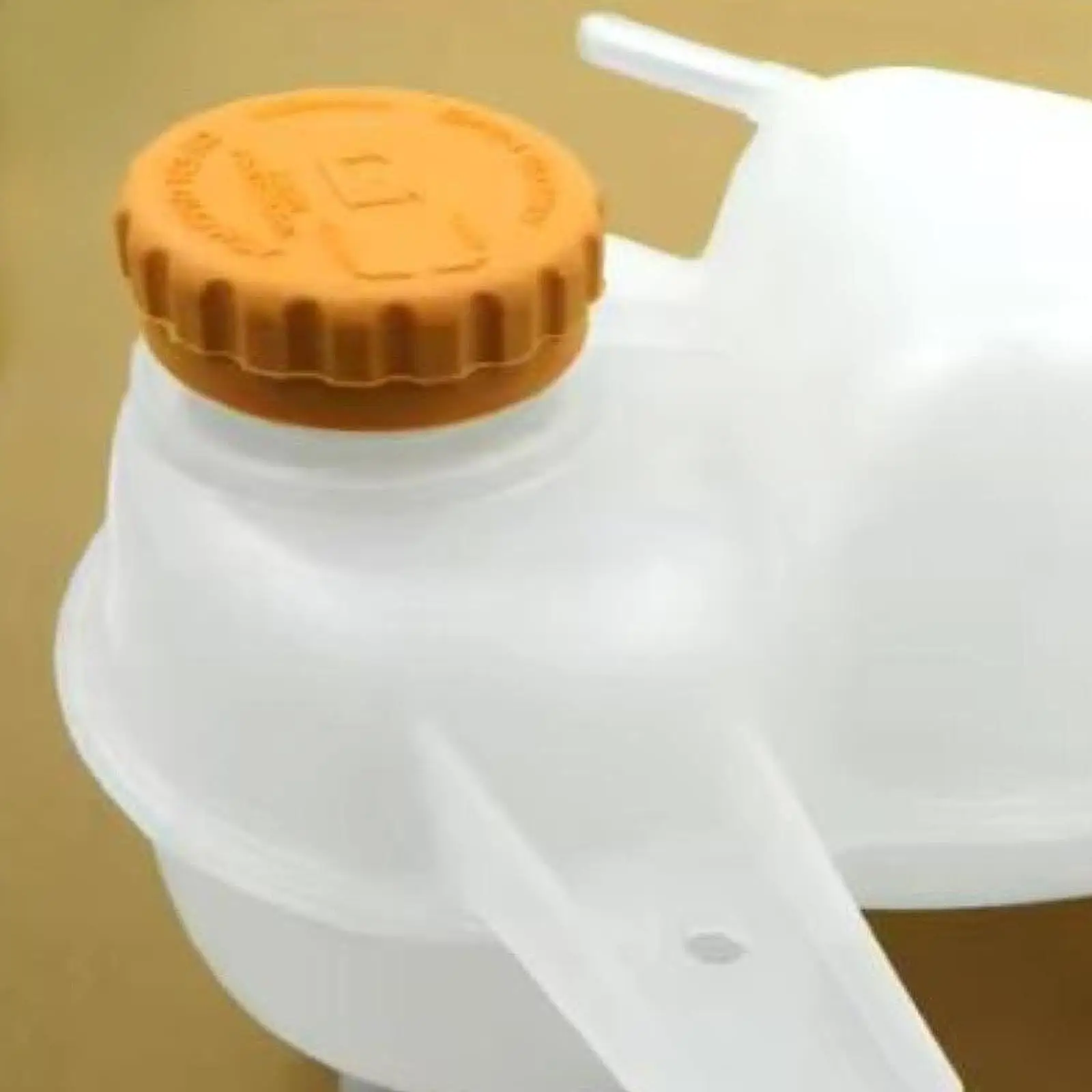 Coolant Expansion Tank Reservoir Cap Automobile Accessory Repair Parts 1304667 for Opel ASTRA Lightweight Simple Assembly