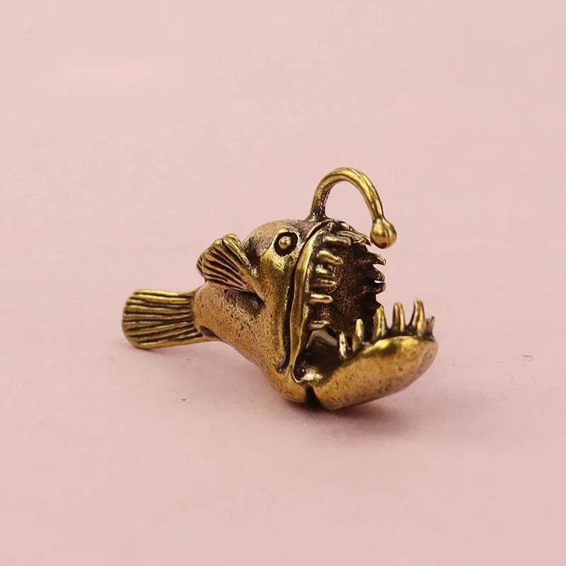 Small Brass Ocean Anglerfish Watching Fishes Sea Animals Model Fishbowl Decoration Action Figures Education Miniatures Kids Toys