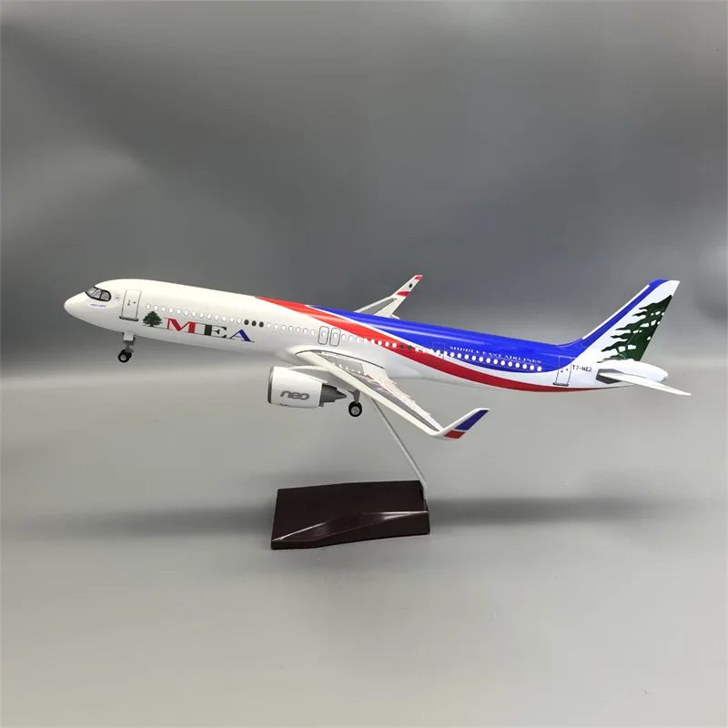 

44cm 1/100 Scale Diecast Model Lebanon Airlines A321neo Plane Airways Resin Airplane With Light Airline Collection Display