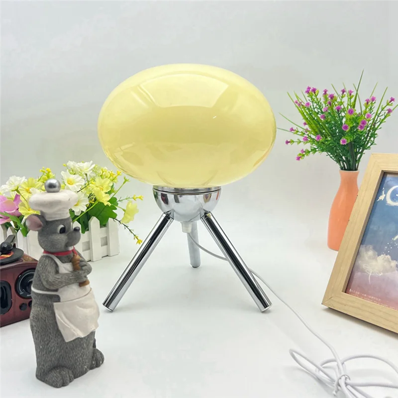 Luci a PIZZO a LED per la decorazione della stanza Lampade per l'illuminazione Articoli per la decorazione della casa Lampada a fungo per camera da letto Lampada da tavolo da notte Regalo LED da scrivania