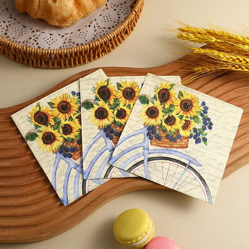 

20Pcs/pack Sunflower Thanksgiving Pumpkin Daily Tissue Two Layer Printed Handkerchief Party Decoration Dinner Paper