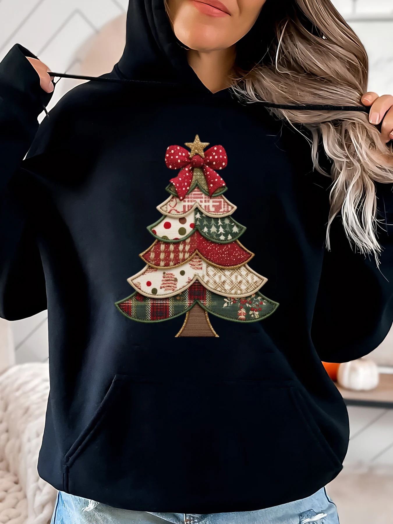 

Рождественская толстовка с капюшоном в стиле пэчворк в виде рождественской елки, женская повседневная зимняя праздничная одежда, черный размер больших размеров