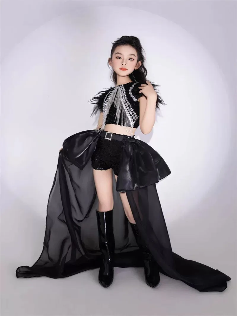 Black sequin runway show server player trendy server trailing PK competition server fast wind sports 8 cool and handsome 9 sets