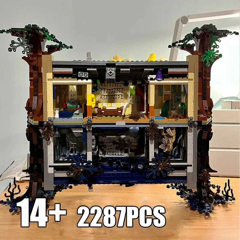 

new IN STOCK Compatible 75810 Upside Down Building Blocks Bricks Set Toys For Children Birthday Christmas Gifts 2287pcs