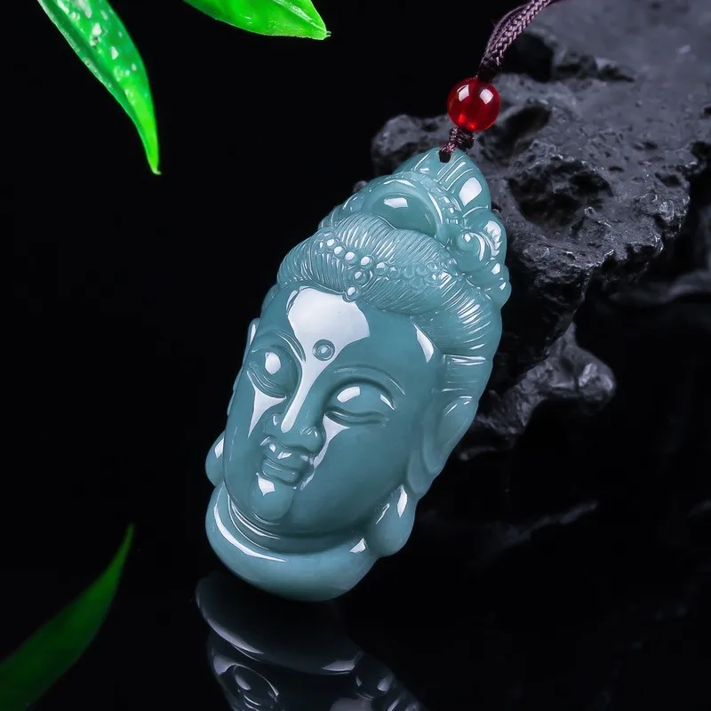 A-grade head , jade oil-green variety Guanyin statue men's pendant