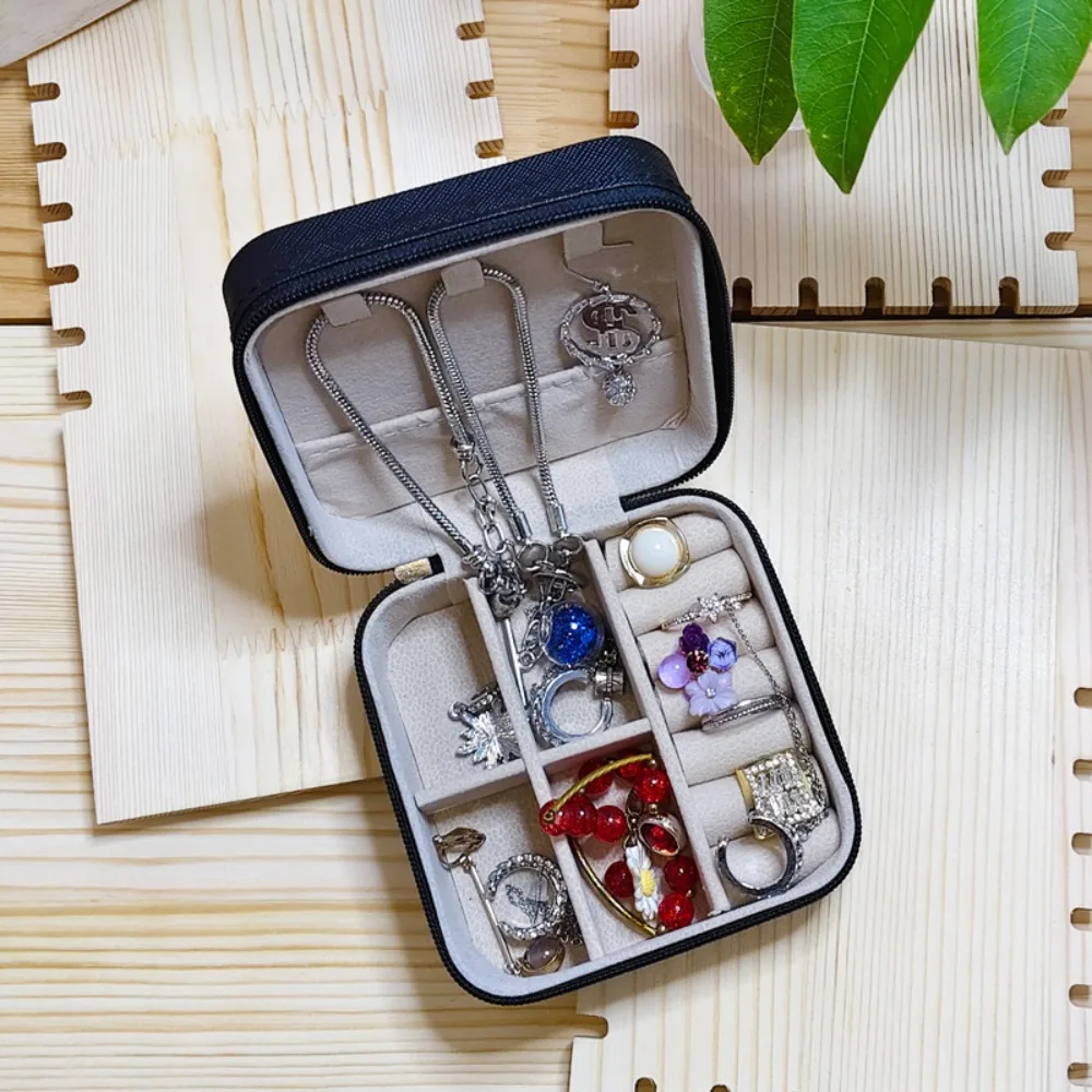 

Exquisite Embroidered Jewelry Box Display Box Chinese Style Trinkets Storage Organizer Portable Jewelry Gift Packaging Box