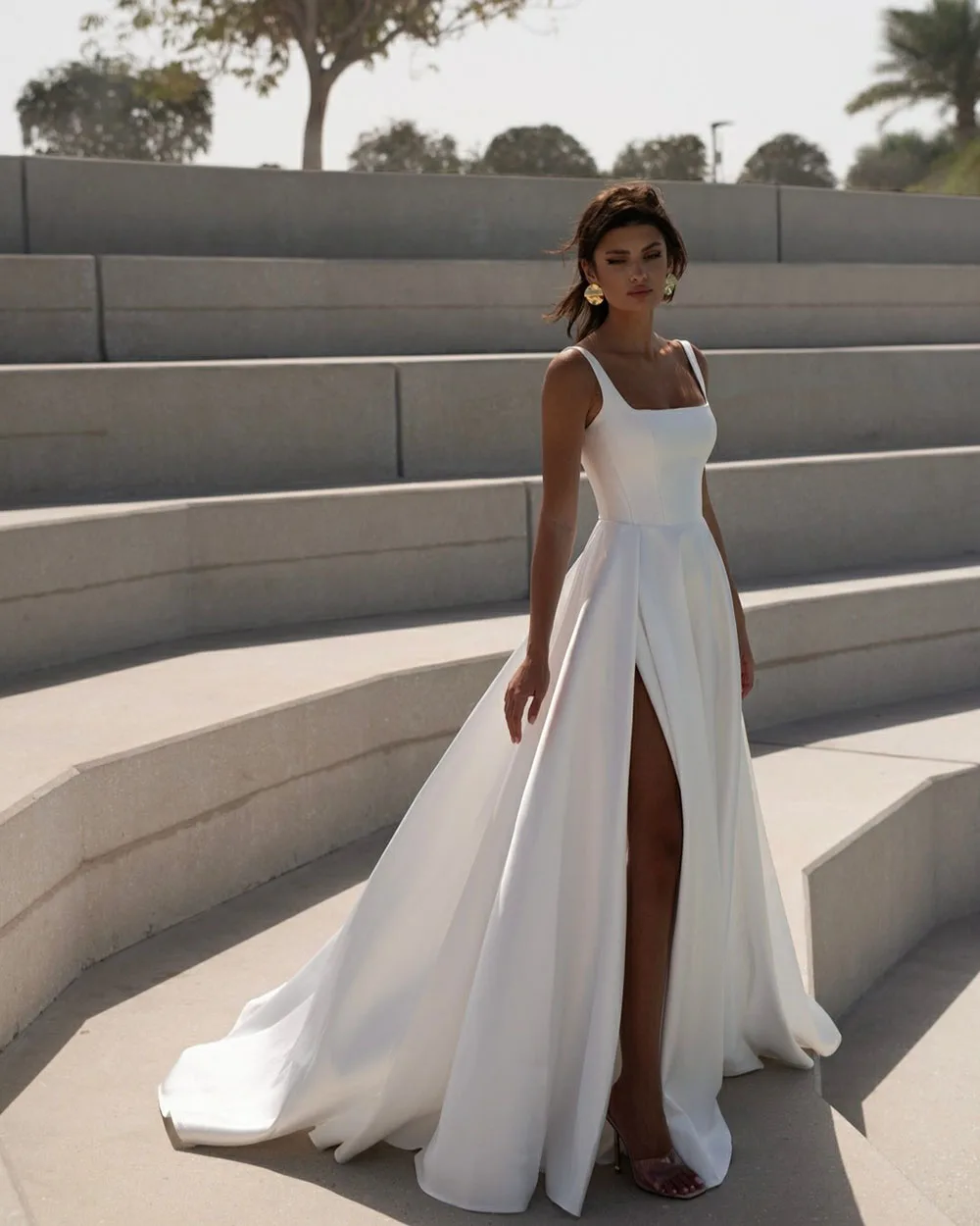 Simple Square Collar Women's Wedding Dress Elegant Side Split Customized A-line Modern Bride Gowns Satin Backless Bridal Dress