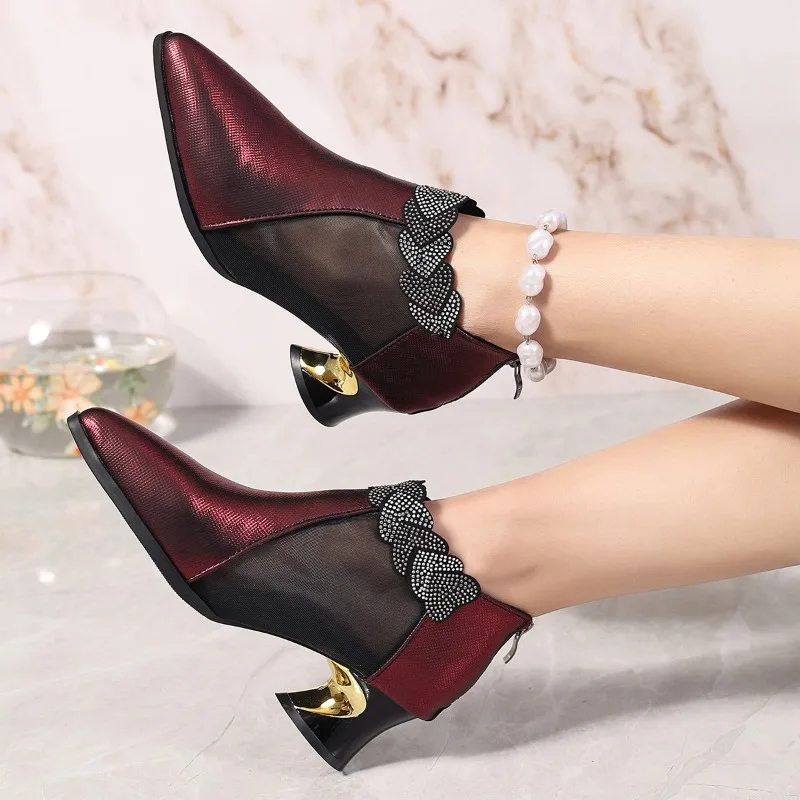 Wine Red Paneled Pointed Toe Booties Niche Show Tall Women's Sandals view 2