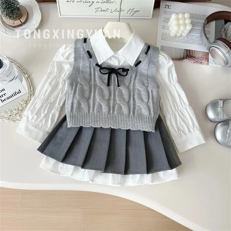 Girl\'S Sweet 3pcs Sets Autumn Children Kids Infants College Fashion Shirt +Knitted Bow Vest +Pleated Skirt Suit