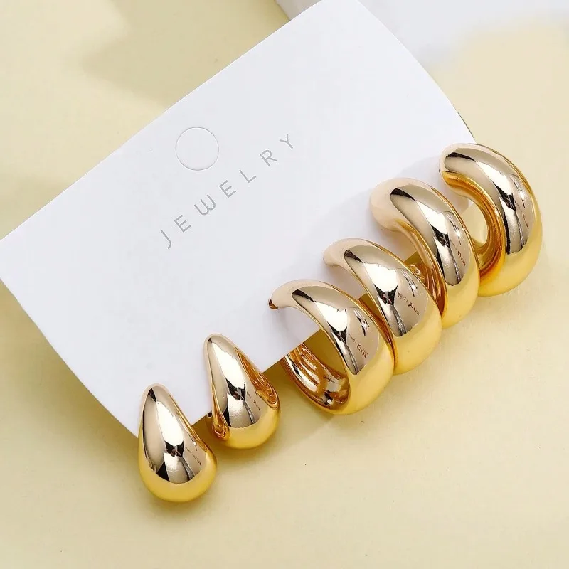 ชุดต่างหูแฟชั่นสุดสร้างสรรค์คุณภาพสูงหรูหราน้ำหนักเบาสำหรับต่างหูรูปหยดน้ำน้ำรูปตัว C ของผู้หญิง