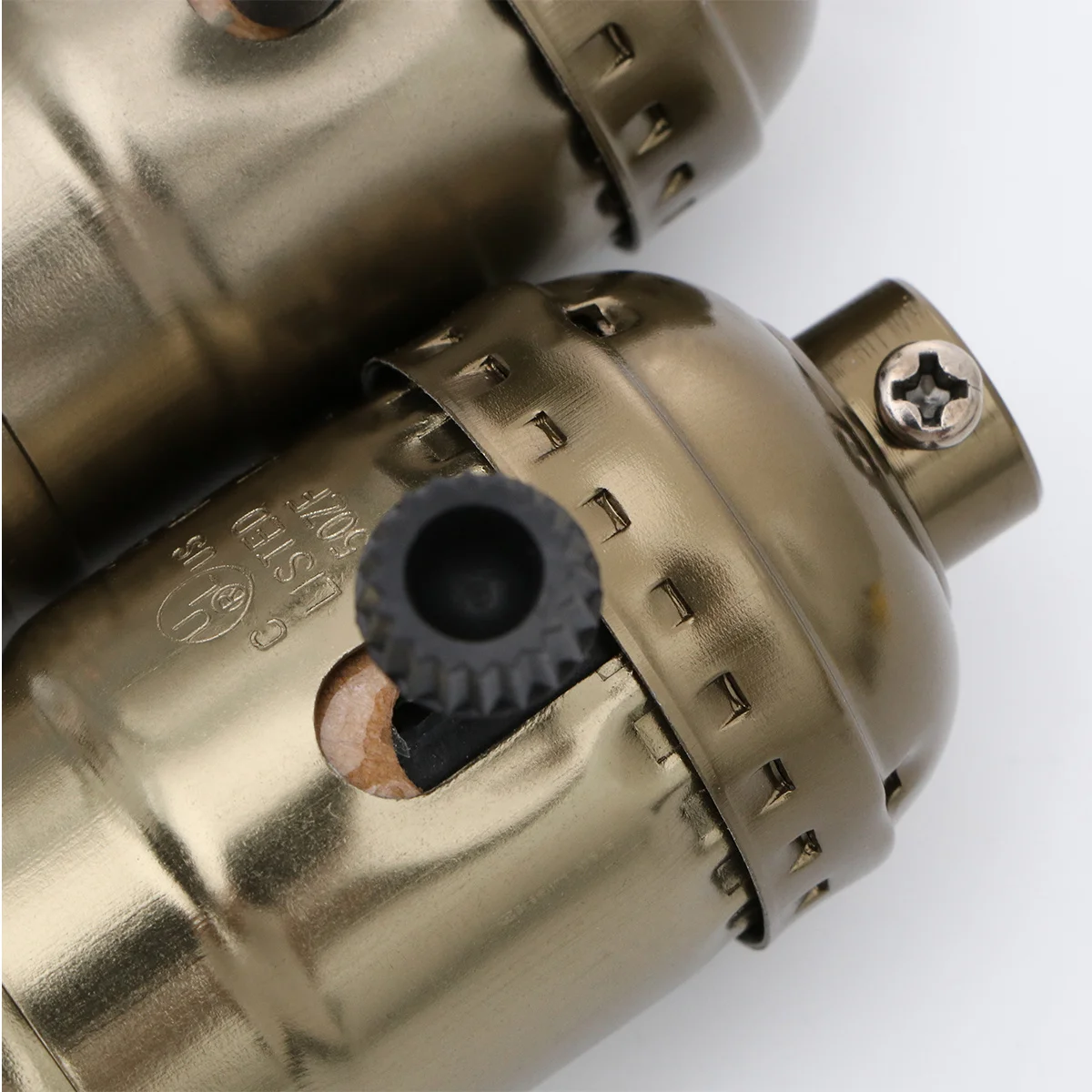 

2Pcs E26 Lamp Base Retro Style Switch Light Holder for Home Living Room Lamp Holder Accessories Ancient Copper