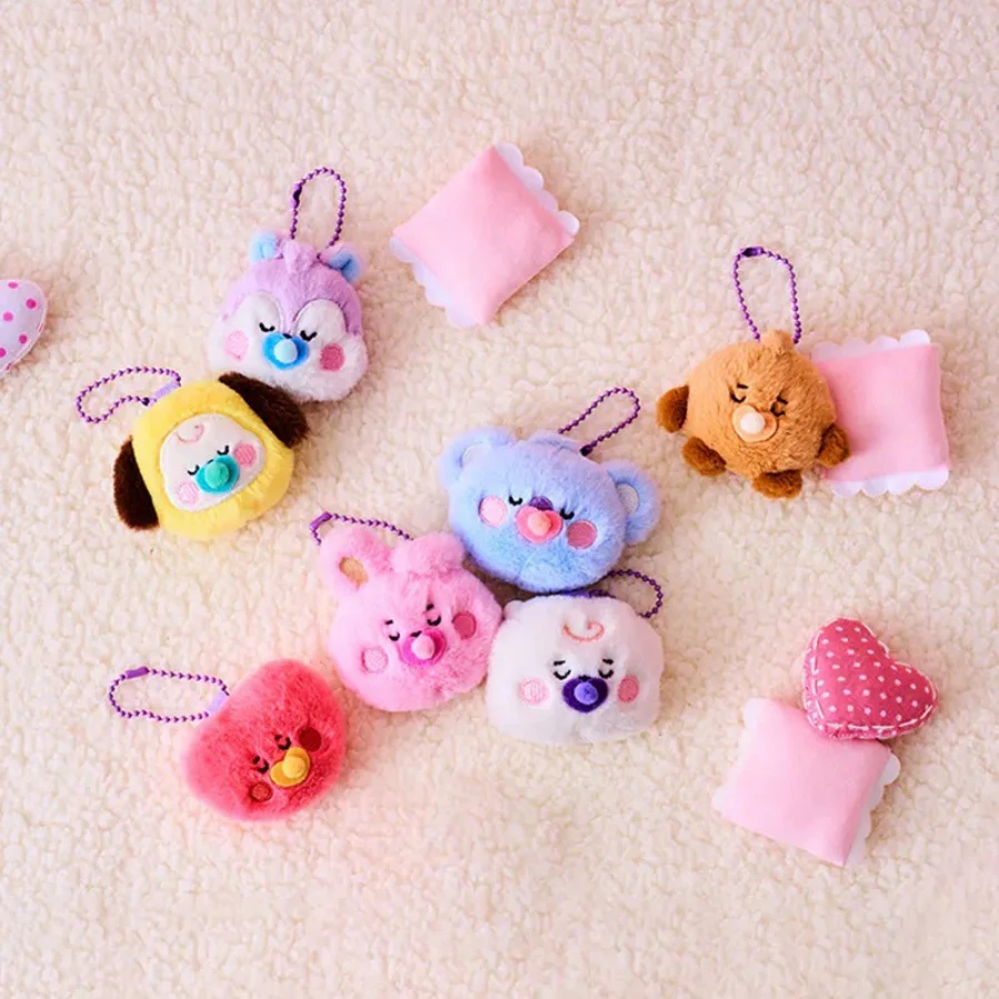 

The BT21 baby bottle series. When you press this bubble on the bottle, it will expand. It can be hung on a bag and is very cute.